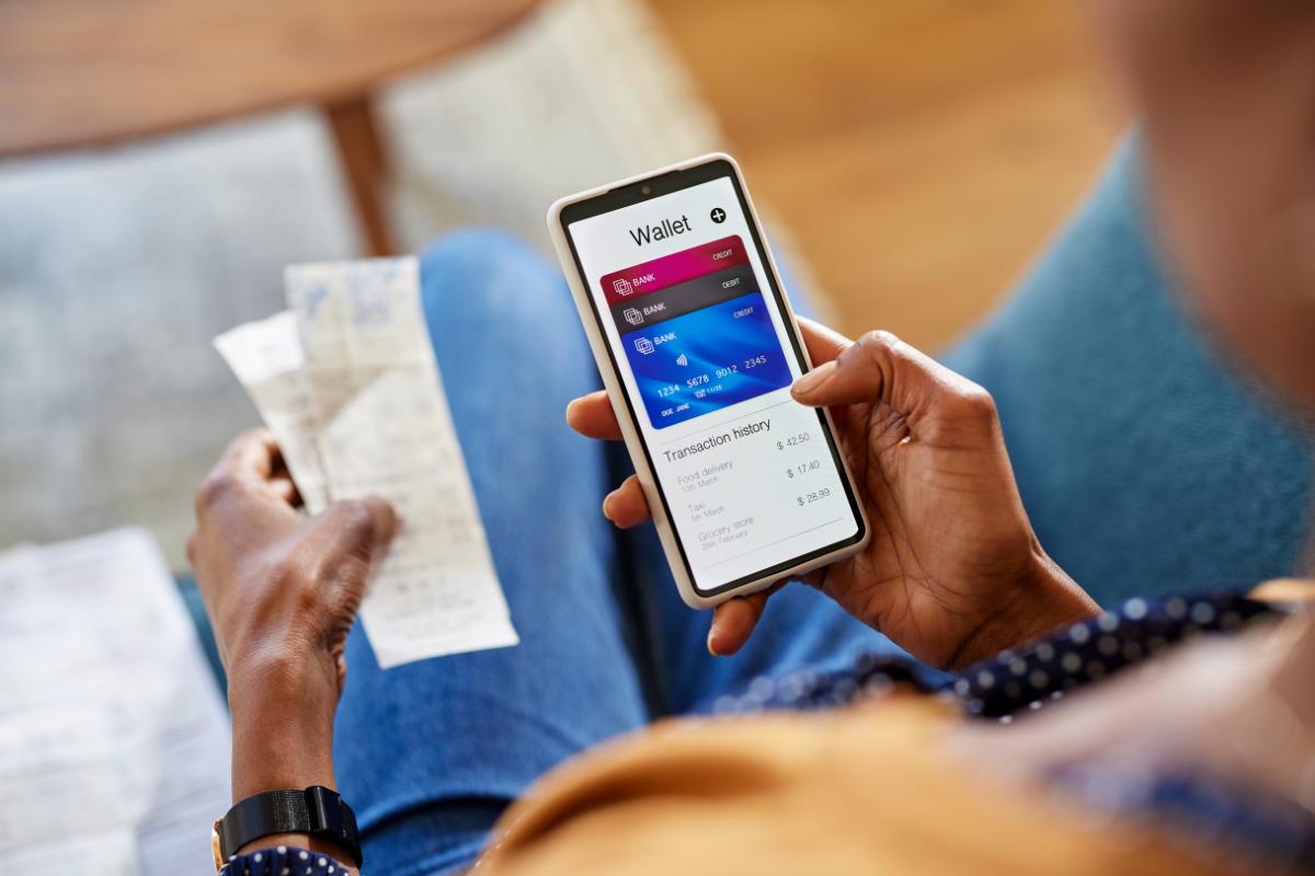 ¿Qué pasa si devuelvo un recibo? Estos son los riesgos a los que te puedes enfrentar