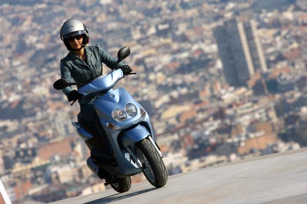 Cómo equiparme para ir en ciclomotor