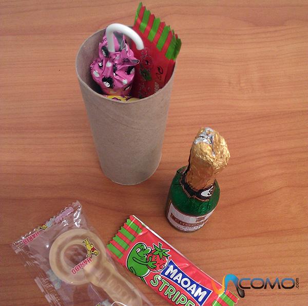 Cómo hacer Christmas crackers - Paso 3