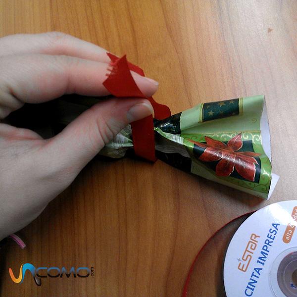 Cómo hacer Christmas crackers - Paso 7