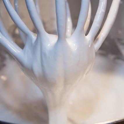 Cómo hacer discos de merengue - Paso 2