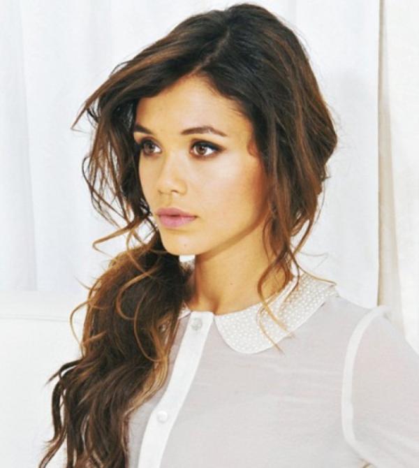 Ideas de peinados con coleta - Peinados con la coleta al lado