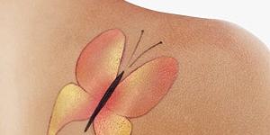 Cómo reducir el dolor de un tatuaje