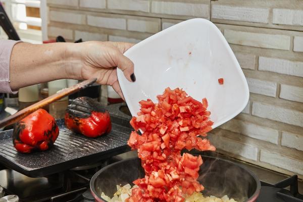 Cómo hacer goulash húngaro: receta fácil y tradicional - Paso 6