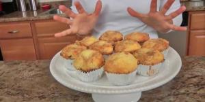 Cómo hacer magdalenas de naranja con chips de chocolate