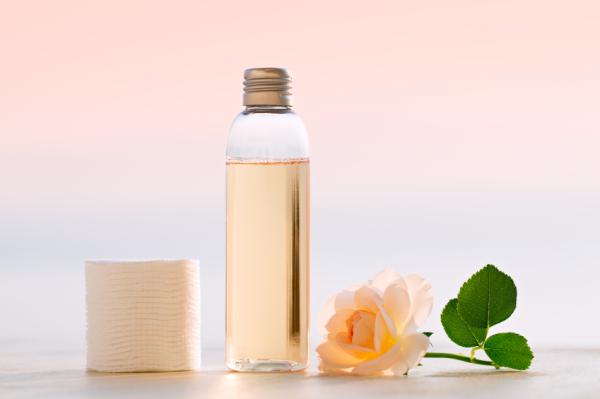 Cómo limpiar las esponjas de maquillaje - Cómo limpiar las esponjas de maquillaje con jabón y desmaquillante