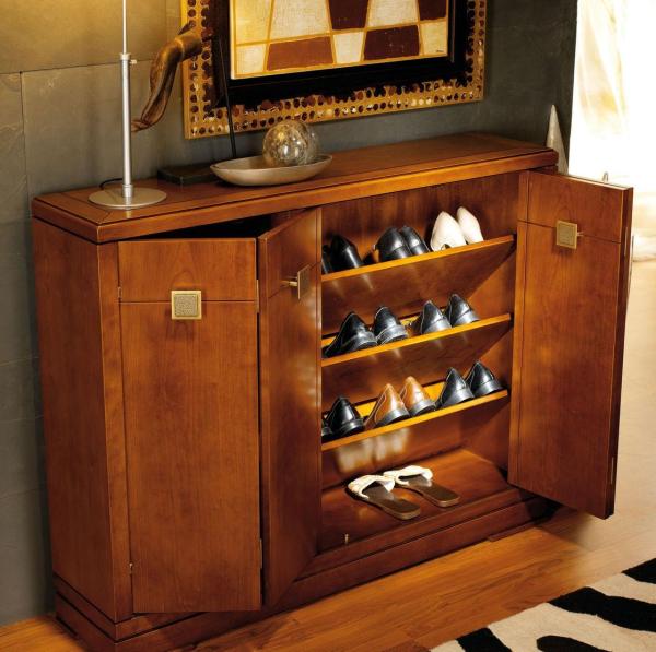 Tipos de muebles zapateros - ideas increíbles - Zapateros con estantes inclinados 