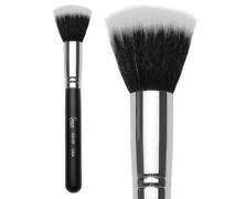 Cómo aplicar el colorete en crema - Paso 1