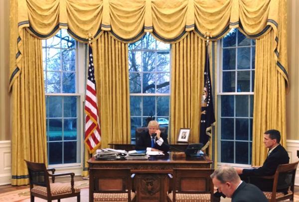 Cómo contactar con Donald Trump - Paso 2