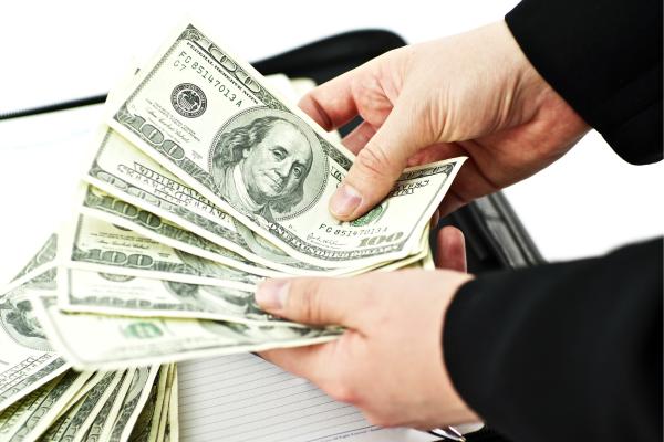 Qué significa soñar con dinero - Soñar que estás contando dinero y las cuentas no cuadran