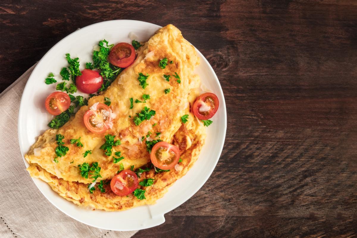 Cómo hacer un omelette de huevo