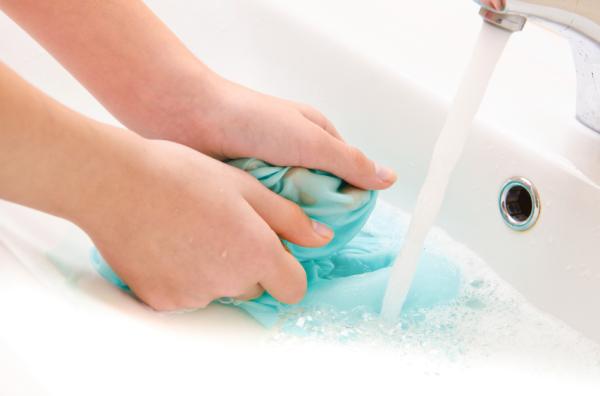 Cómo lavar las sábanas de los bebés - Paso 4