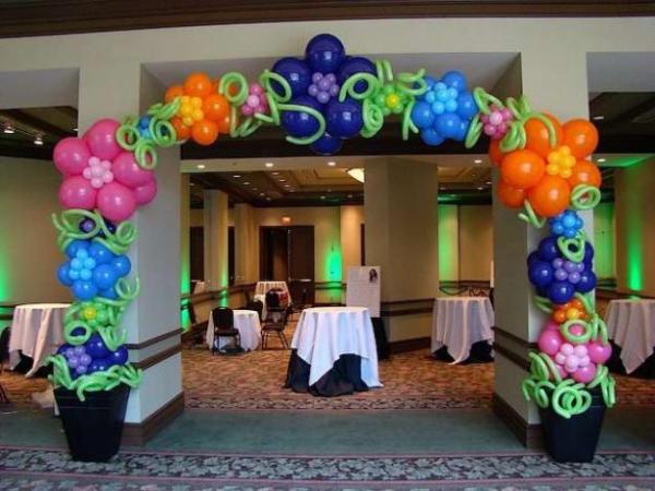 Cómo decorar una fiesta de 15 años - Con globos