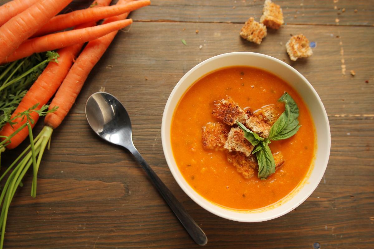 Cómo hacer gazpacho de zanahoria: una receta ideal para el verano