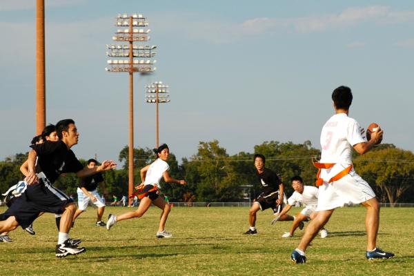 Flag football o fútbol bandera: qué es y cuáles son las reglas de este deporte - Qué es el flag football o fútbol bandera