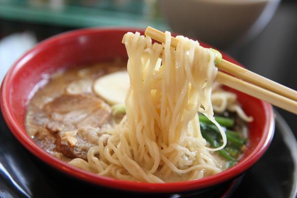 Curiosidades de Japón que debes conocer antes de viajar - La comida tiene normas muy concretas