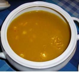 Cómo hacer crema de gambas, calabacines y tomate