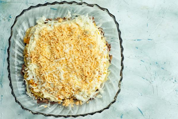 Cómo hacer una ensalada mimosa, una receta fácil y deliciosa - Paso 10