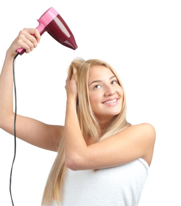 Trucos para tener el pelo más liso - Secado