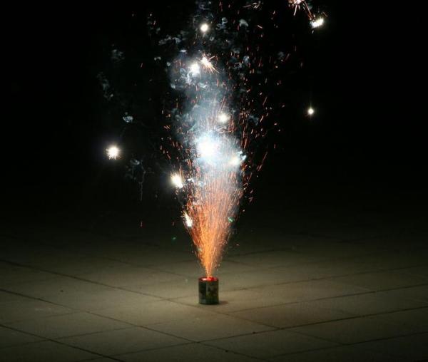 Medidas de seguridad para lanzar cohetes y petardos