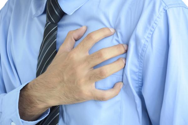 Cómo prevenir la angina de pecho - Paso 1