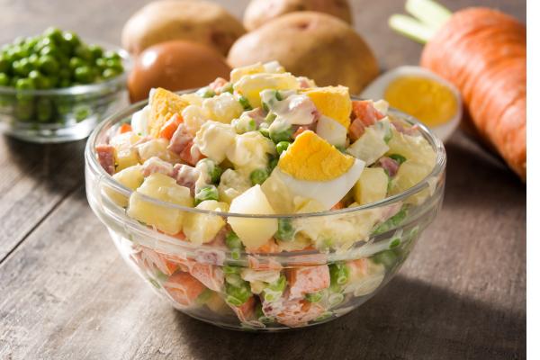 De dónde es la ensaladilla rusa: descubre el origen de este plato