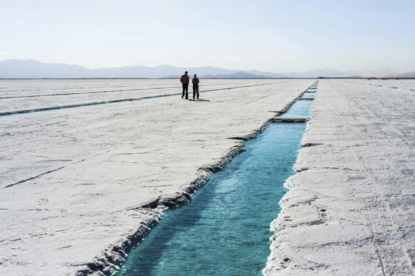 Tipos de desiertos y sus características principales - Desiertos de sal
