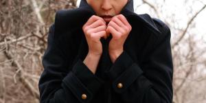 Cómo elegir la talla de un abrigo femenino