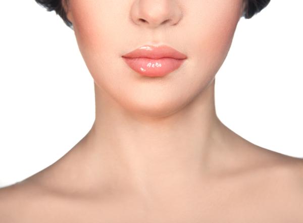 Cómo eliminar las arrugas verticales de los labios - Paso 1