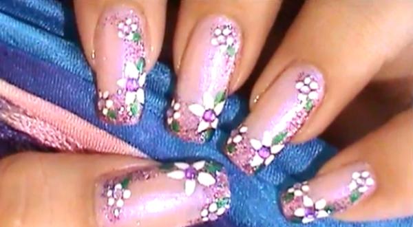 Cómo pintar un diseño floral en las uñas de los pies - Paso 8