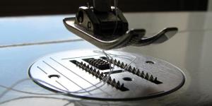 Como enhebrar una máquina de coser