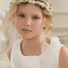 Cómo peinar a una niña de comunión