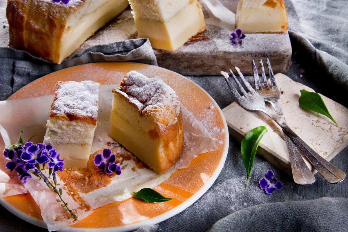 Cómo hacer pastel mágico o pastel inteligente