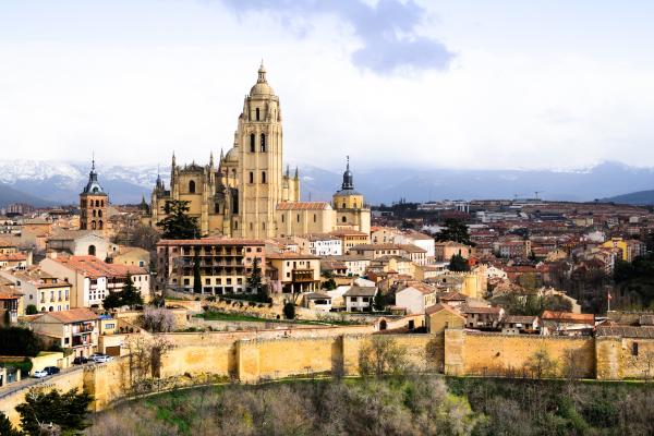 Dónde viajar en invierno en España: guía con los mejores destinos - Segovia - Castilla y León