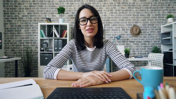 Preguntas para una cita por videollamada - Cómo preparar una primera cita por videollamada