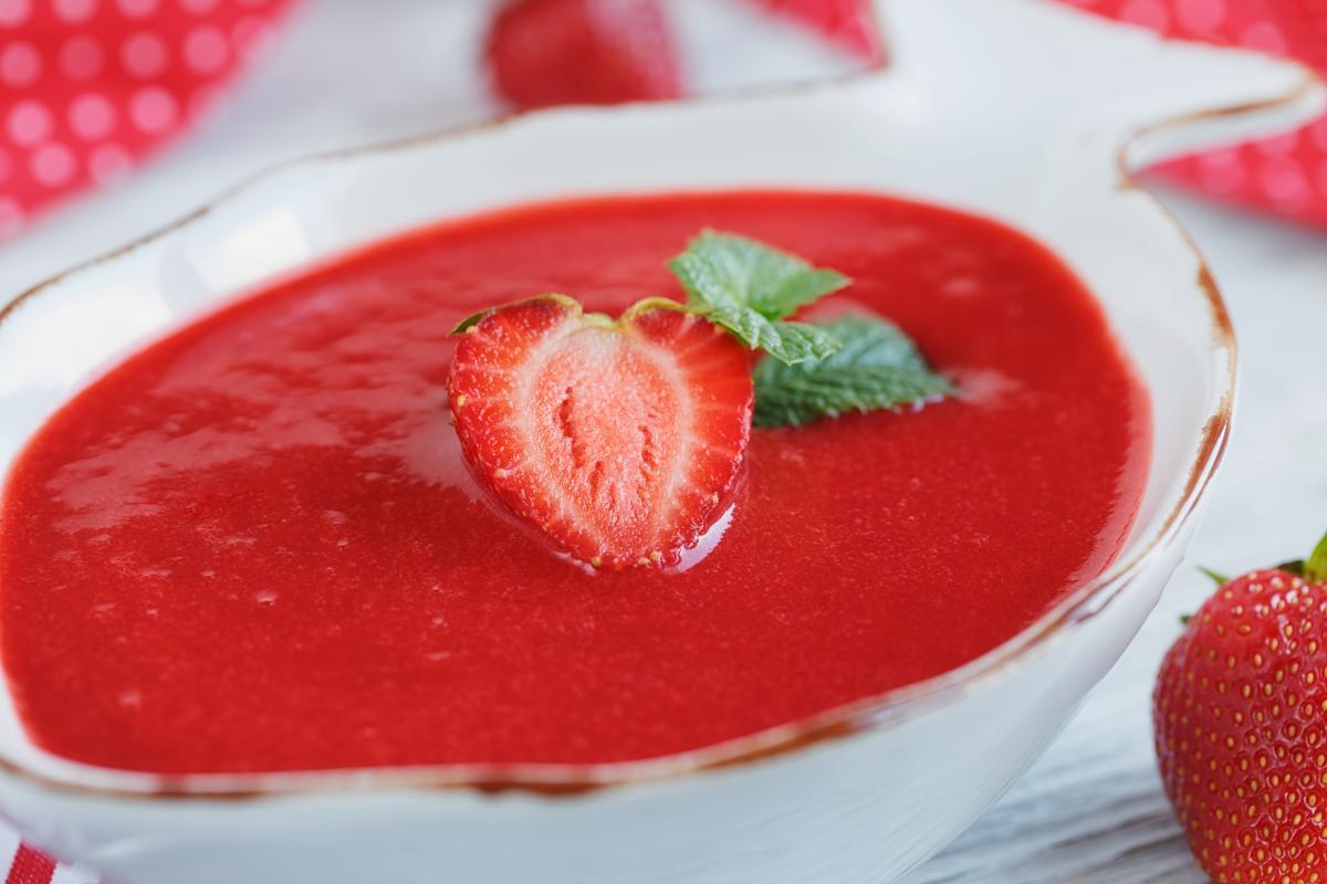 Cómo hacer un gazpacho de fresas