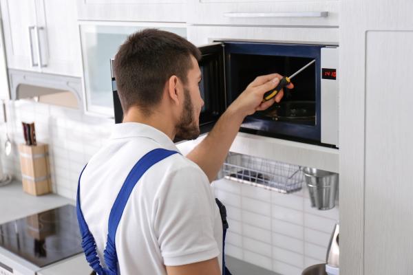 Por qué el microondas no calienta - Hay una pequeña obstrucción