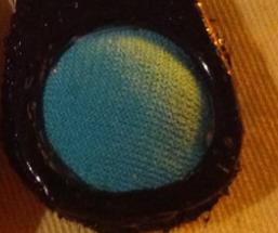 Cómo hacer unos pendientes con anillas de latas - Paso 3