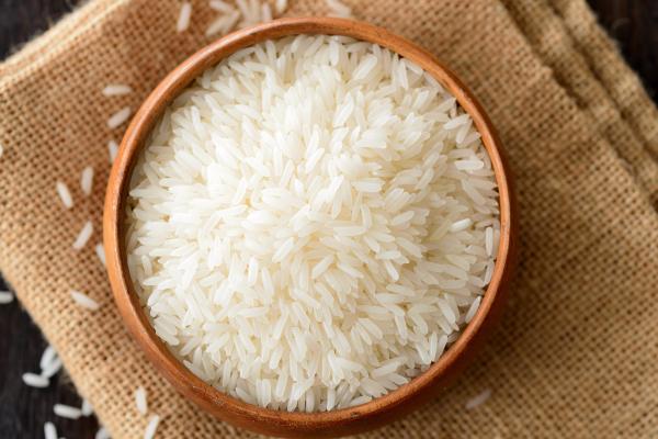 Tipos de arroz: descubre sus usos en la cocina - Arroz jazmín