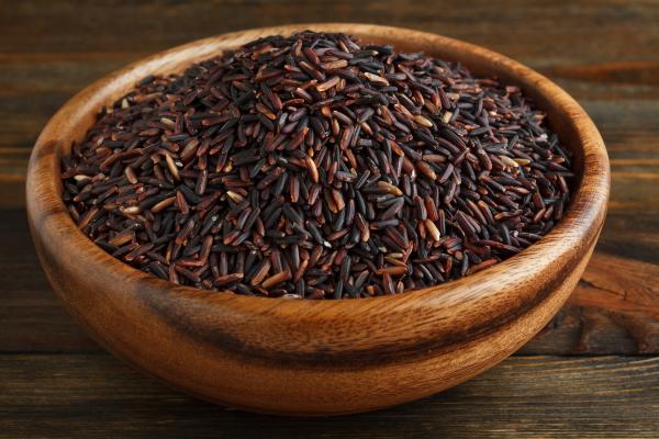 Tipos de arroz: descubre sus usos en la cocina - Arroz negro