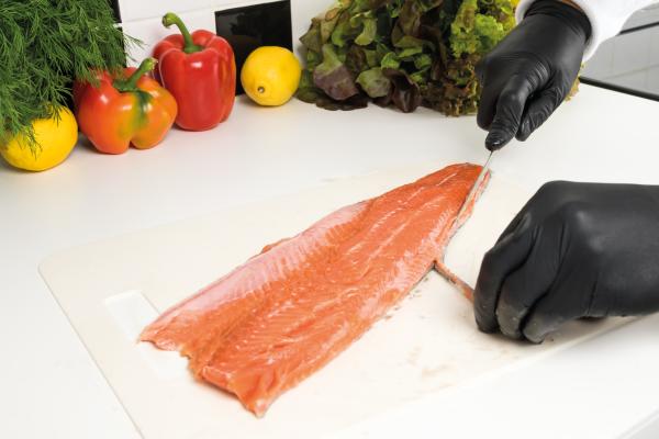 Cómo hacer salmón a la naranja al horno - Paso 1