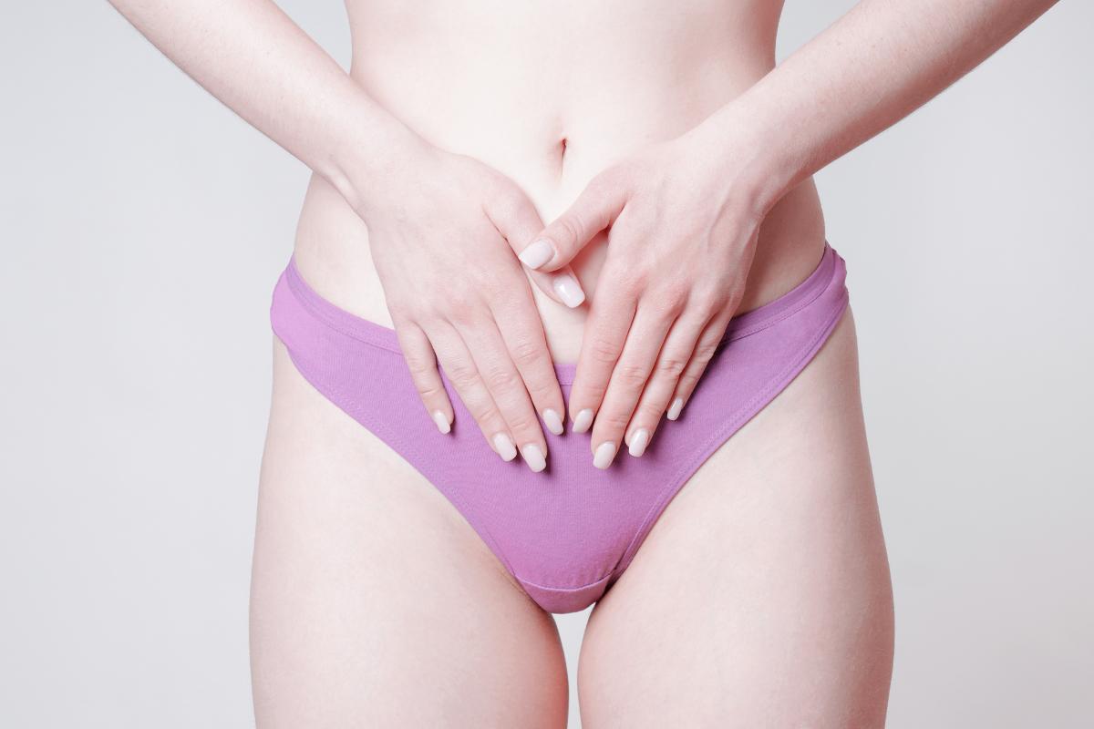 Cómo curar granos en la vulva