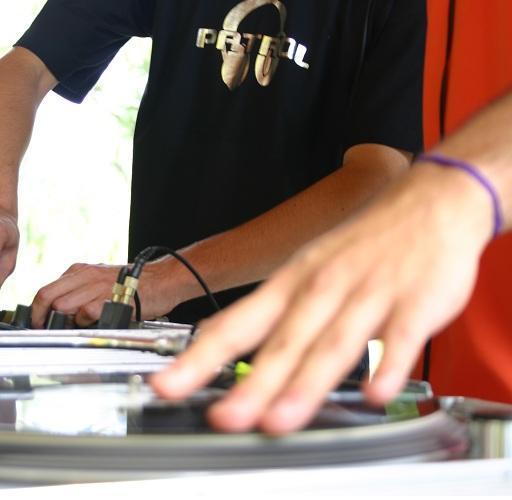 Cómo calcular los pulsos por minuto (BPM) de una canción