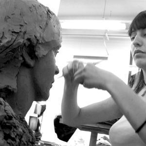 Cómo vaciar una cabeza de arcilla