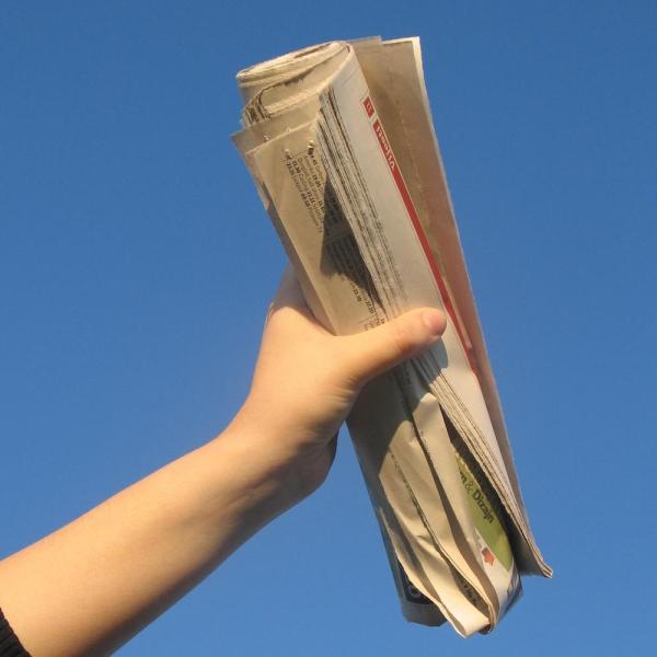 Cómo escribir artículos de periódico rápidamente