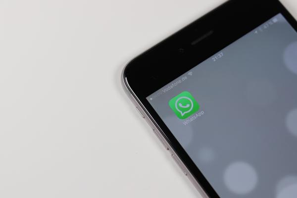 Preguntas hot para jugar por WhatsApp y subir la temperatura - Preguntas atrevidas para empezar
