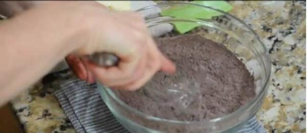 Cómo hacer obleas de chocolate - Paso 1