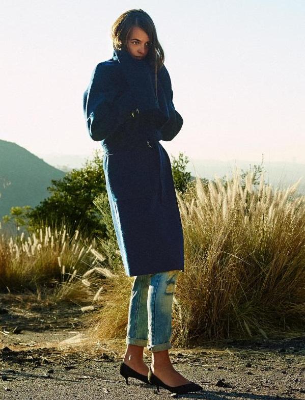 Cómo combinar un abrigo azul - Abrigo azul con jeans 