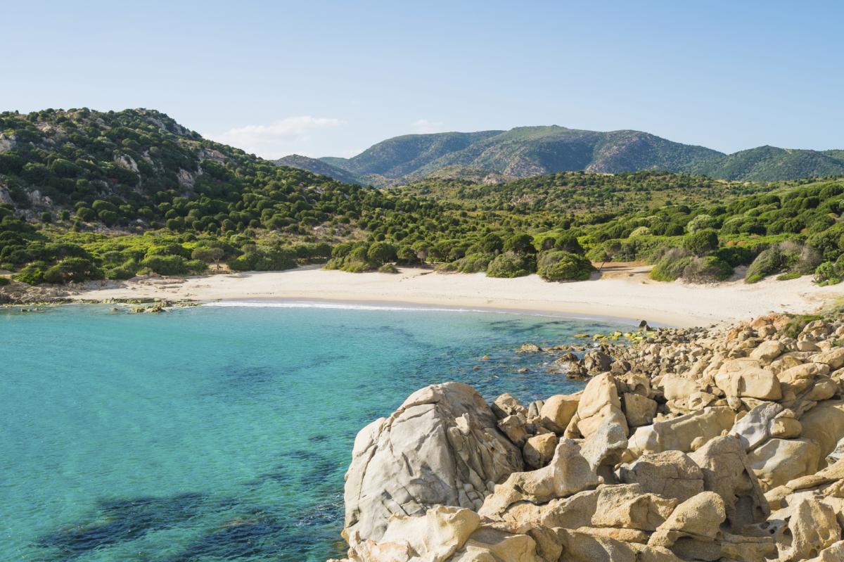 ¿Por qué el mar es azul?