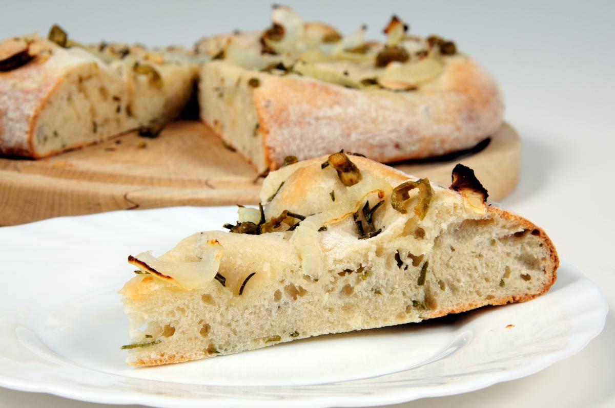 Cómo hacer una focaccia de cebolla